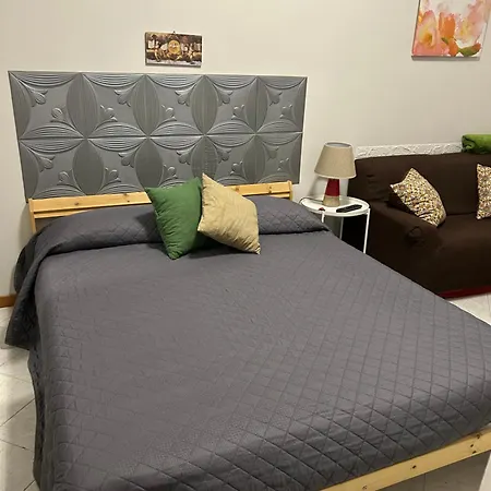 Frisella House Apartment